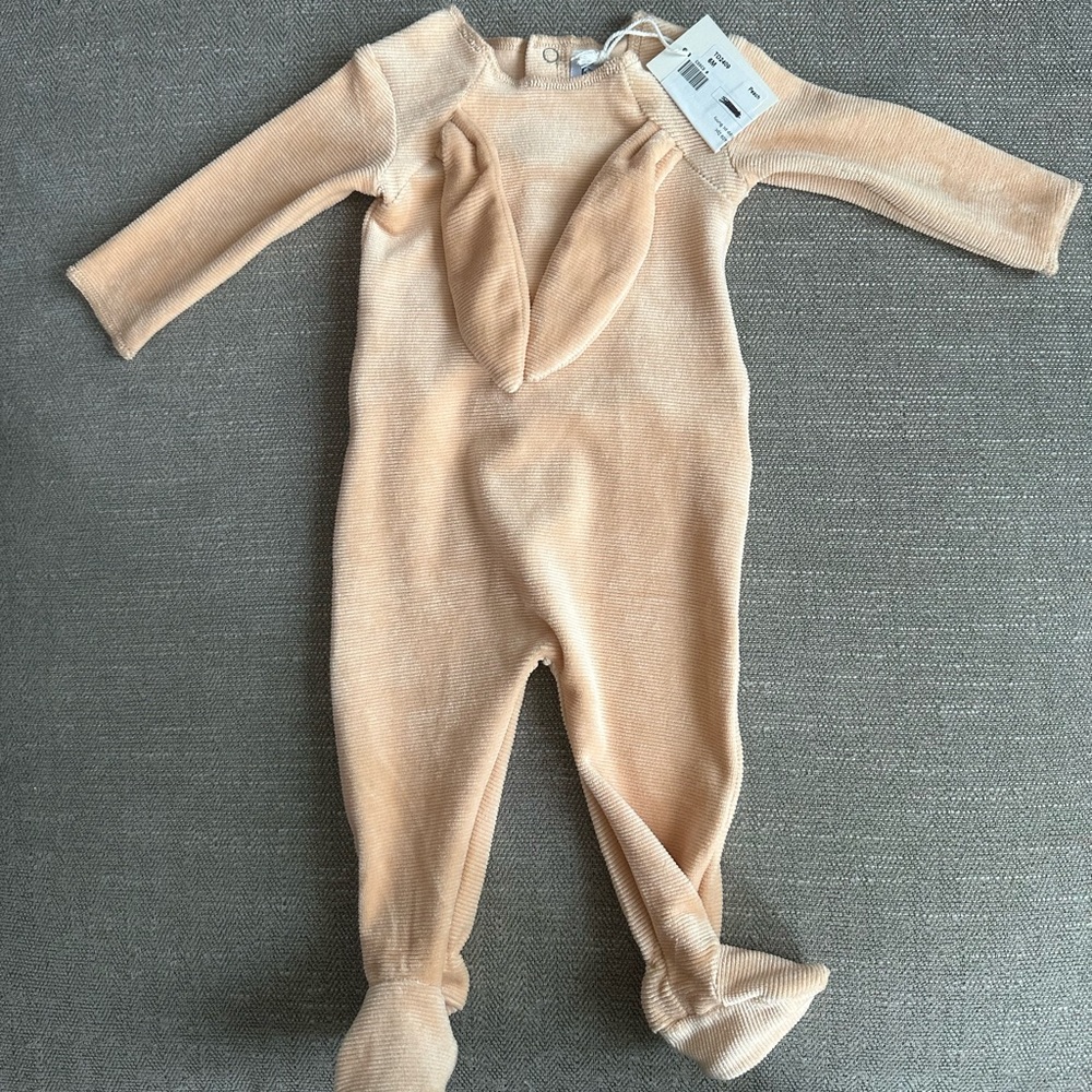 NWT KIPP BABY 2pc Bunny Footie and Hat Set Peach Rib Velour
